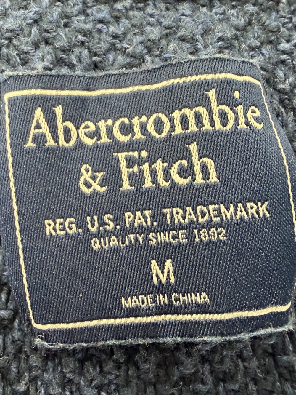 Abercrombie & Fitch Mens M Navy Textured Knit 100% Cotton Crewneck Sweater